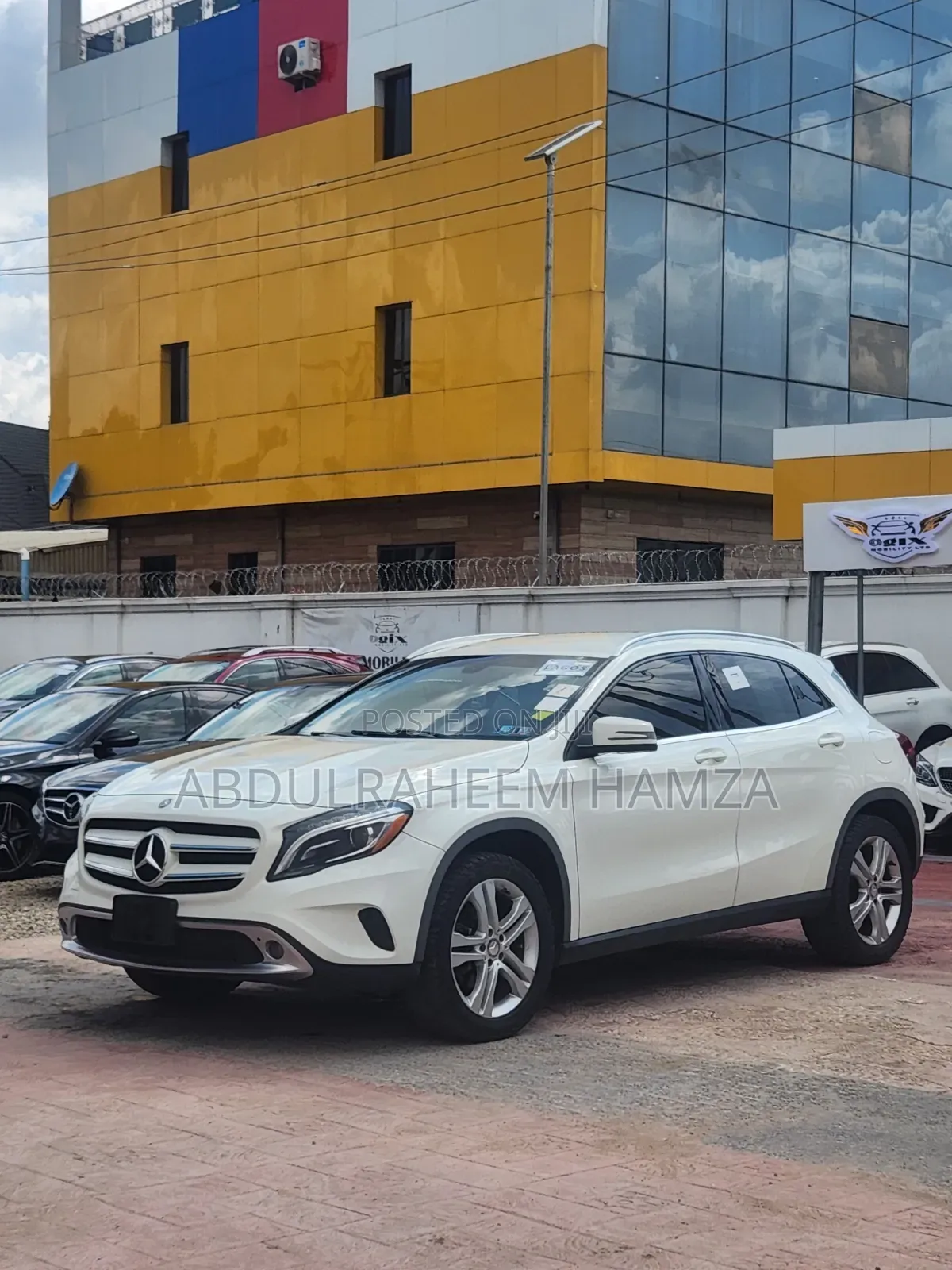 Mercedes-Benz GLA 250 2015 White