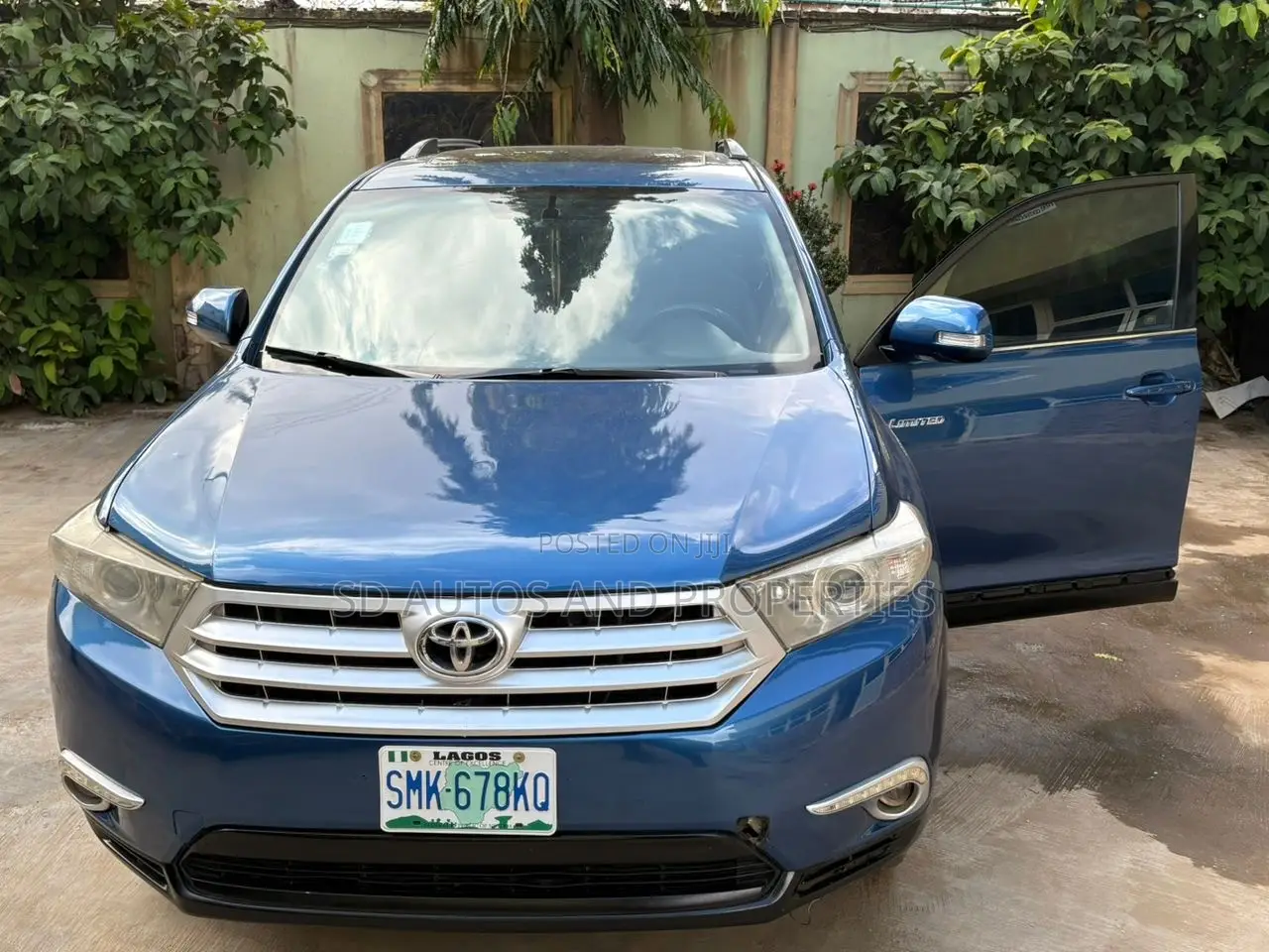 Toyota Highlander Limited 2010 Blue
