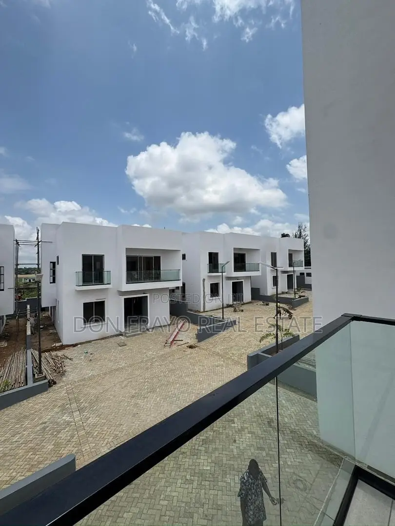 4bdrm Duplex in Rotimi Williams for sale