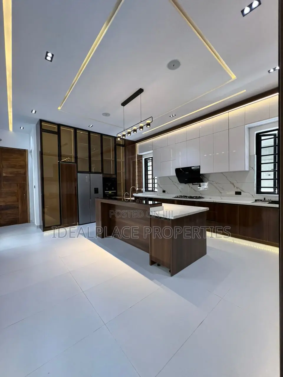 5bdrm Duplex in Ajah for sale
