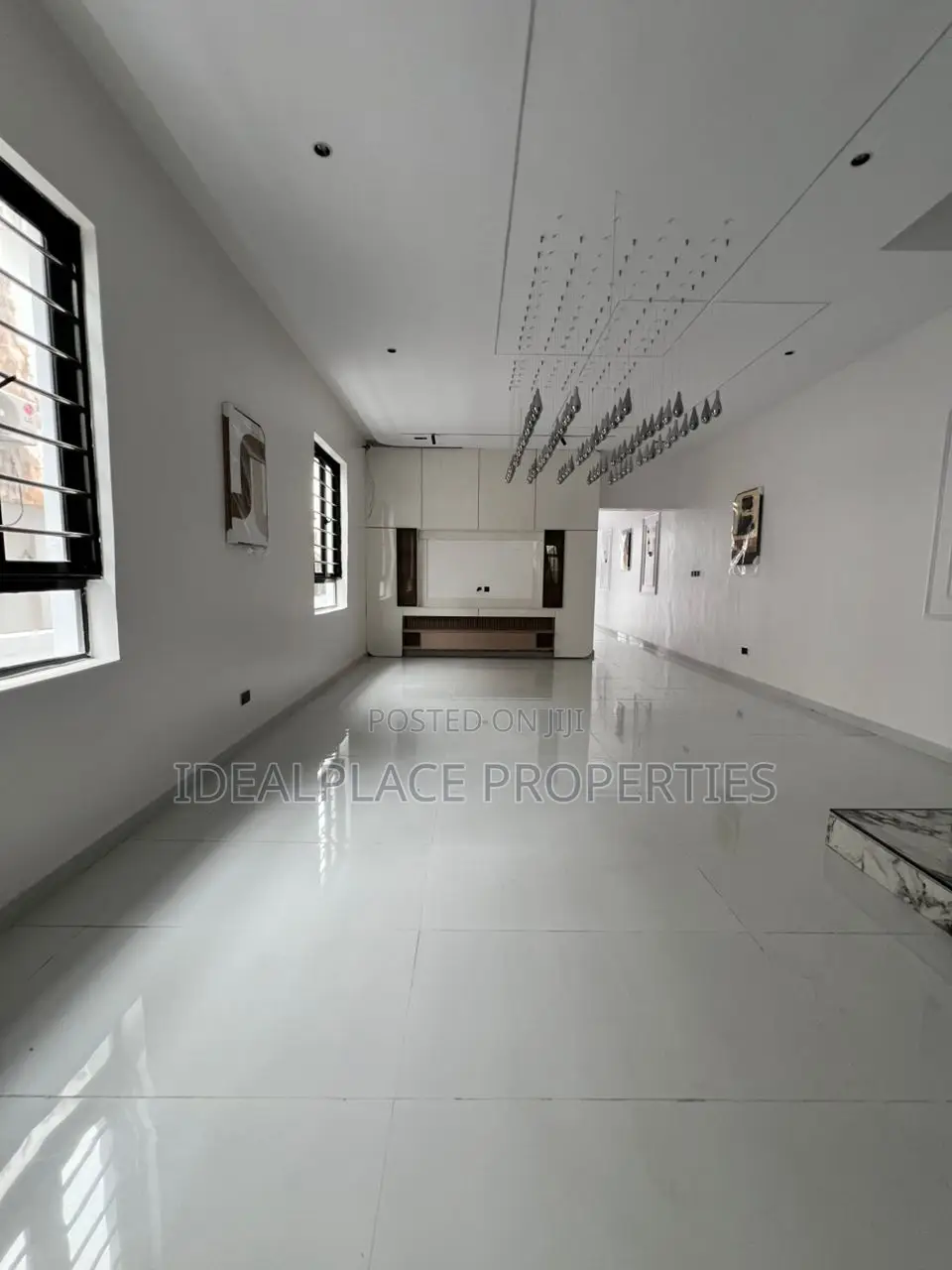 5bdrm Duplex in Ajah for sale