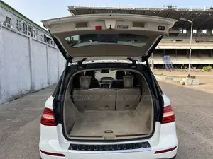 Mercedes-Benz M Class ML 350 4Matic 2013 White