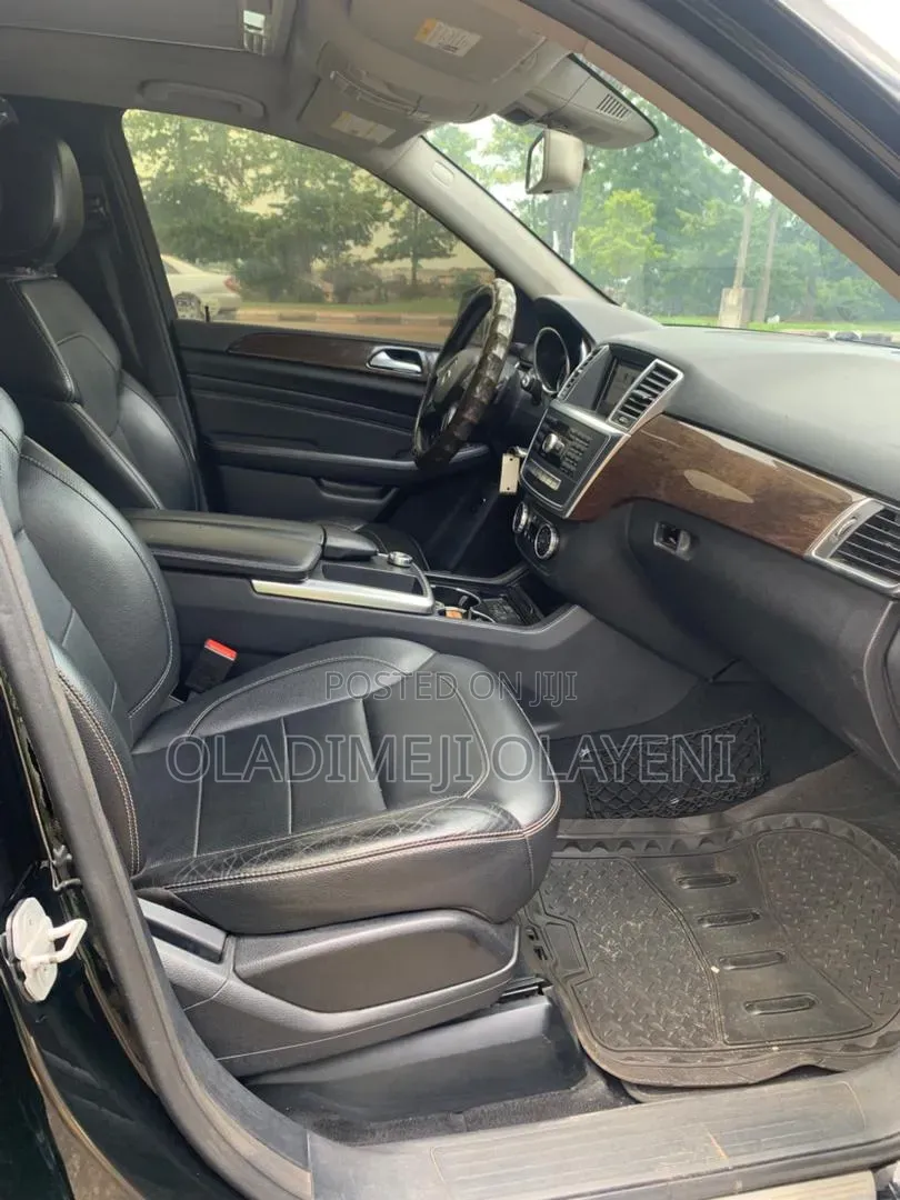 Mercedes-Benz M Class ML350 4MATIC 4dr SUV AWD (3.5L 6cyl 7A) 2015