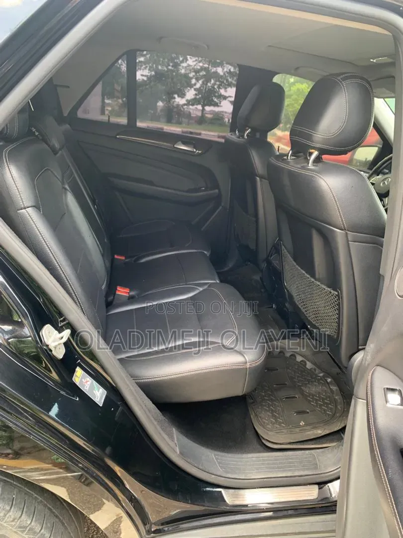 Mercedes-Benz M Class ML350 4MATIC 4dr SUV AWD (3.5L 6cyl 7A) 2015