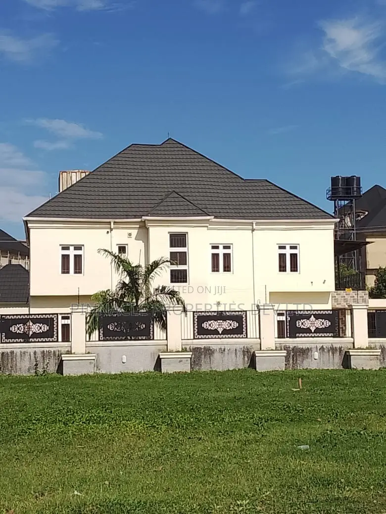 5bdrm Duplex in Admiralty Estate for sale