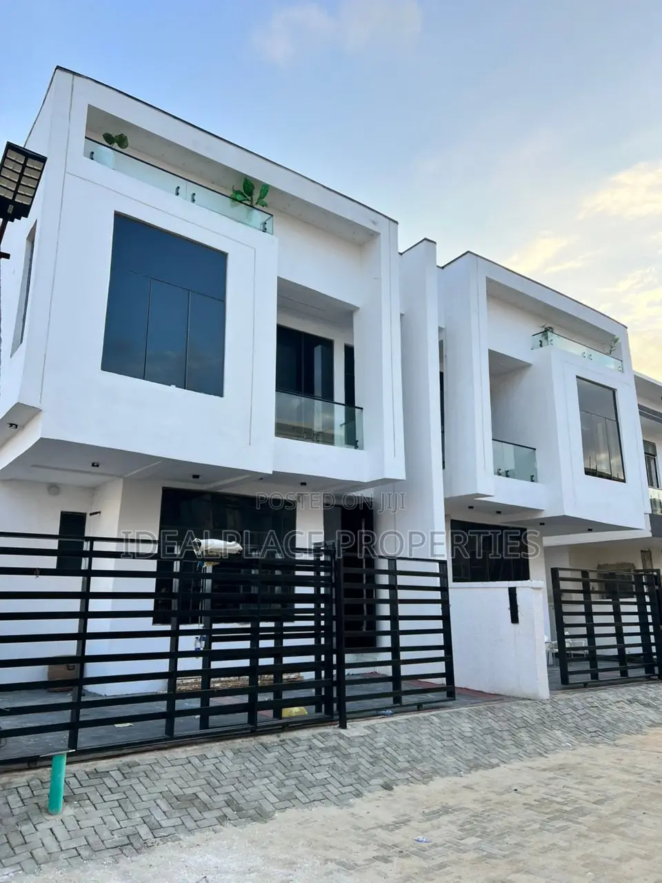 4bdrm Duplex in Ajah for sale