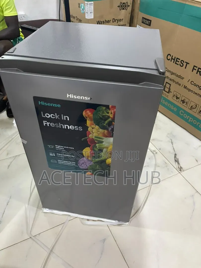 Compact Hisense 93L Fridge at a Great Price