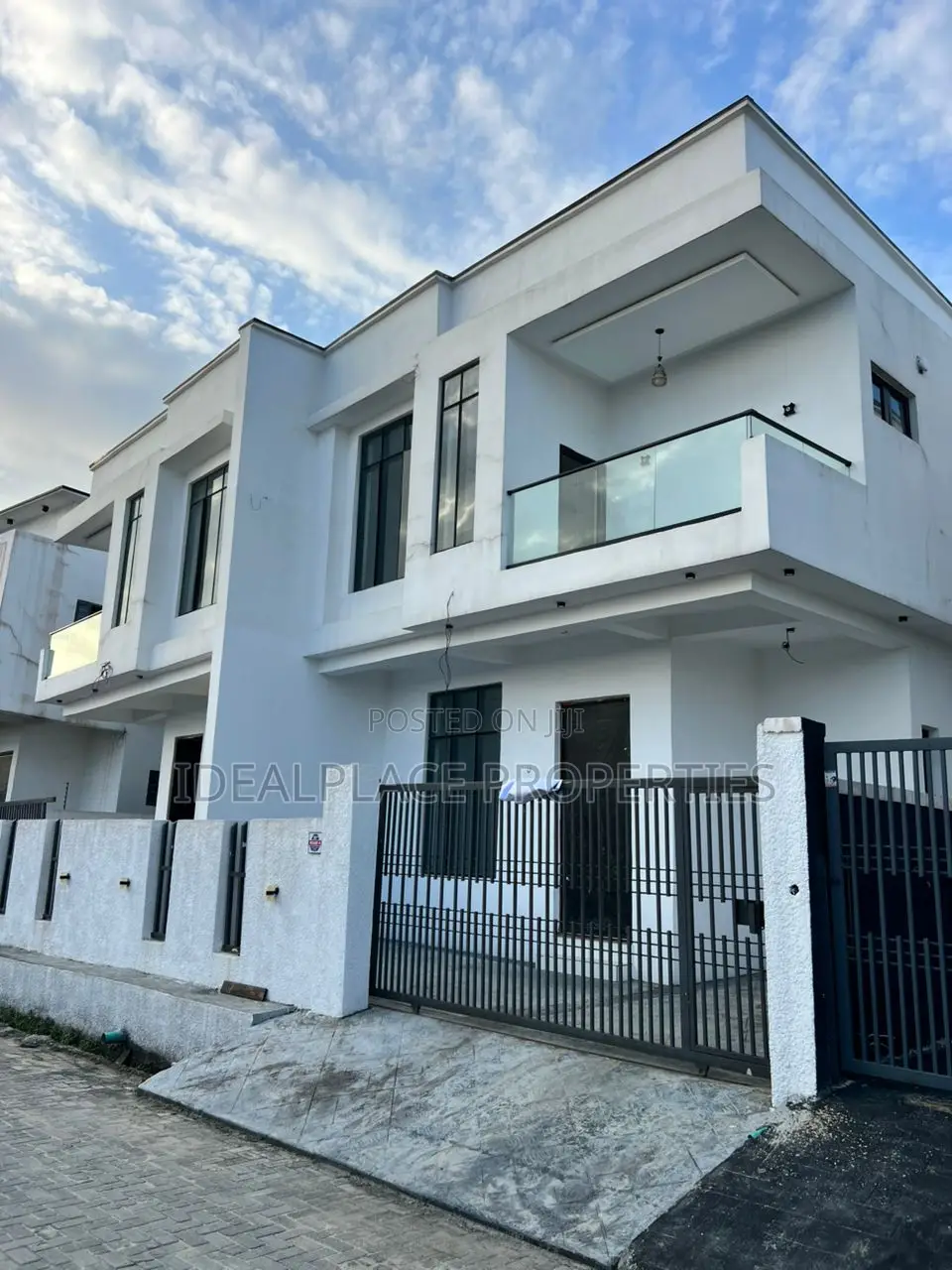 4bdrm Duplex in Ajah for sale