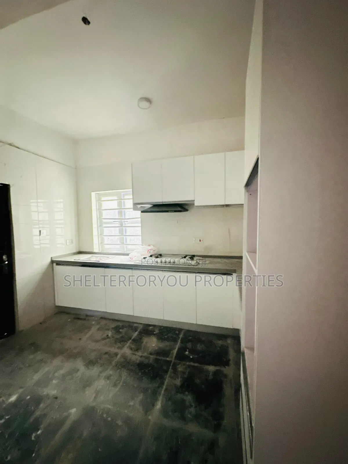 6bdrm Duplex in VGC / Ajah for sale