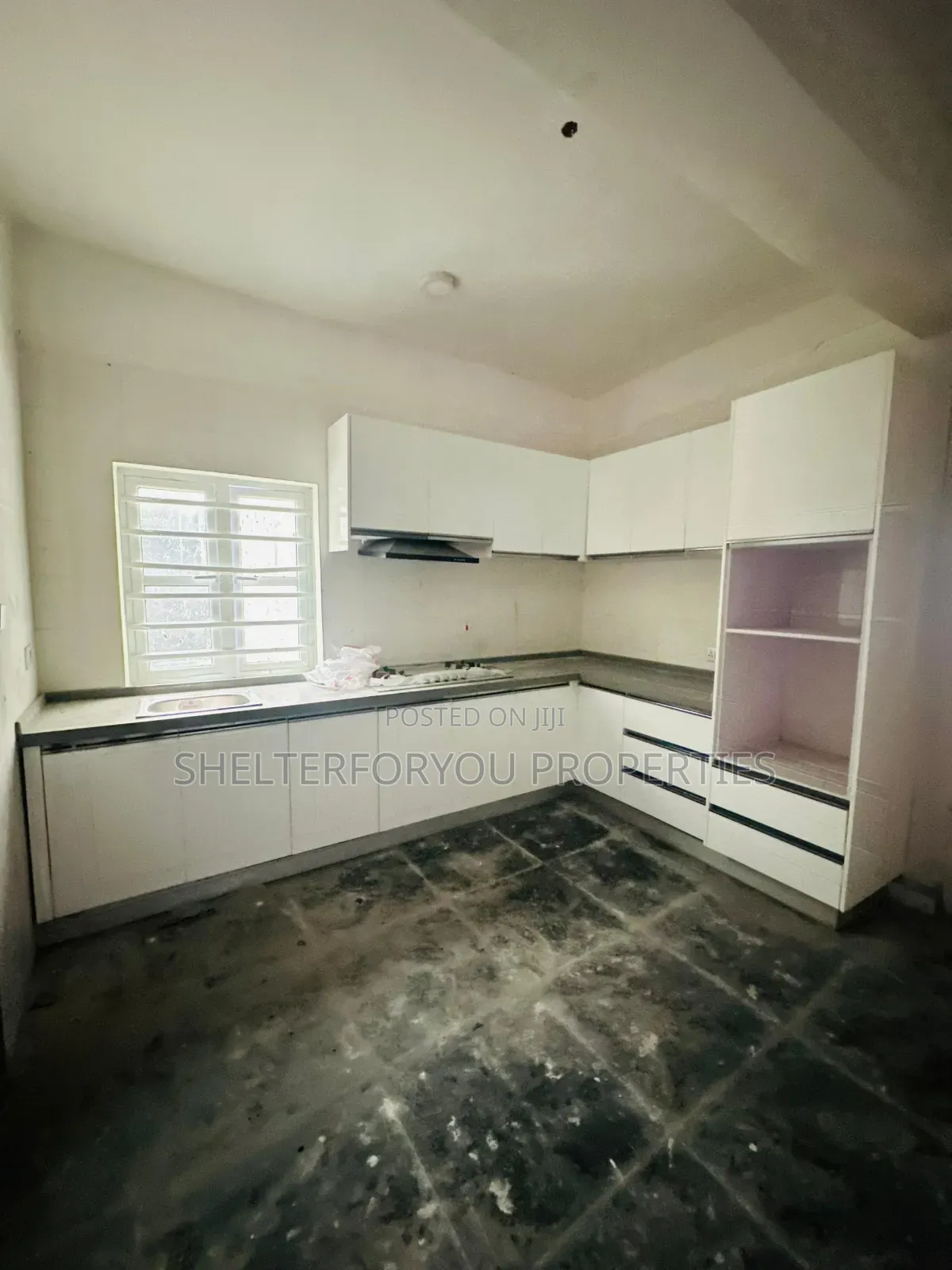 6bdrm Duplex in VGC / Ajah for sale