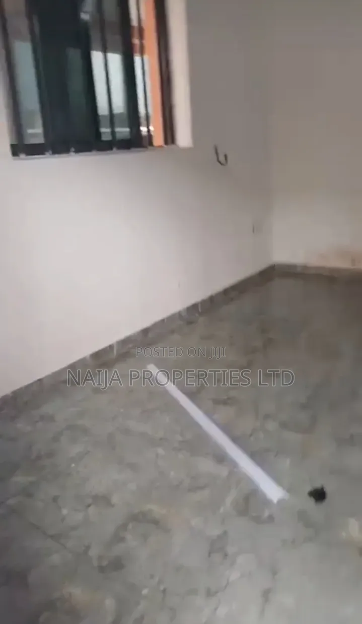 Studio Apartment in Ilasan-Ikate for rent