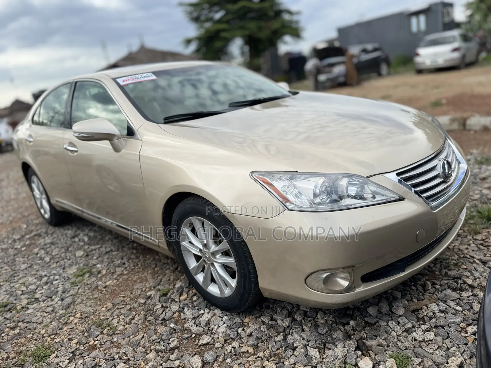 Lexus ES 350 2010 Gold