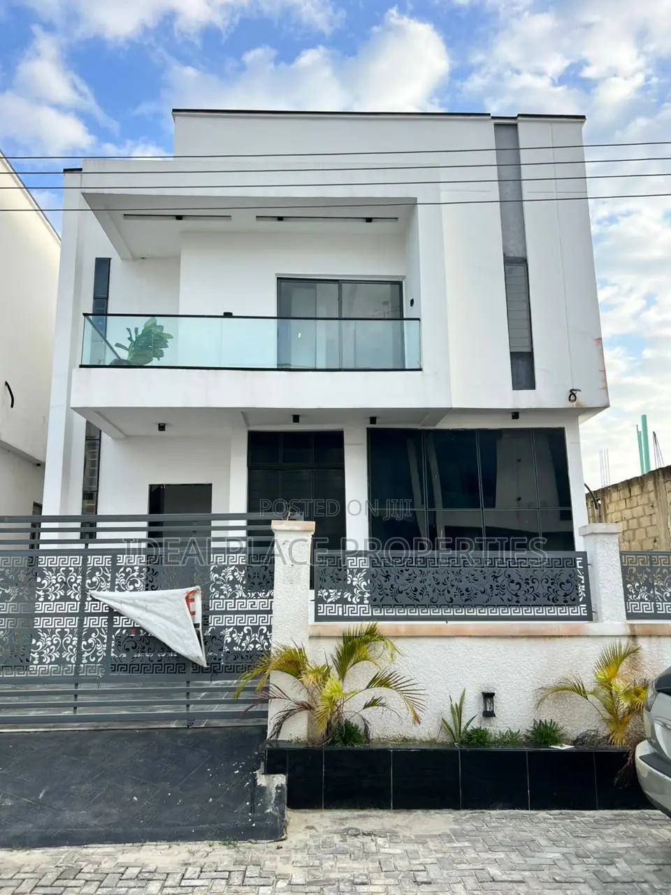 4bdrm Duplex in Ajah for sale