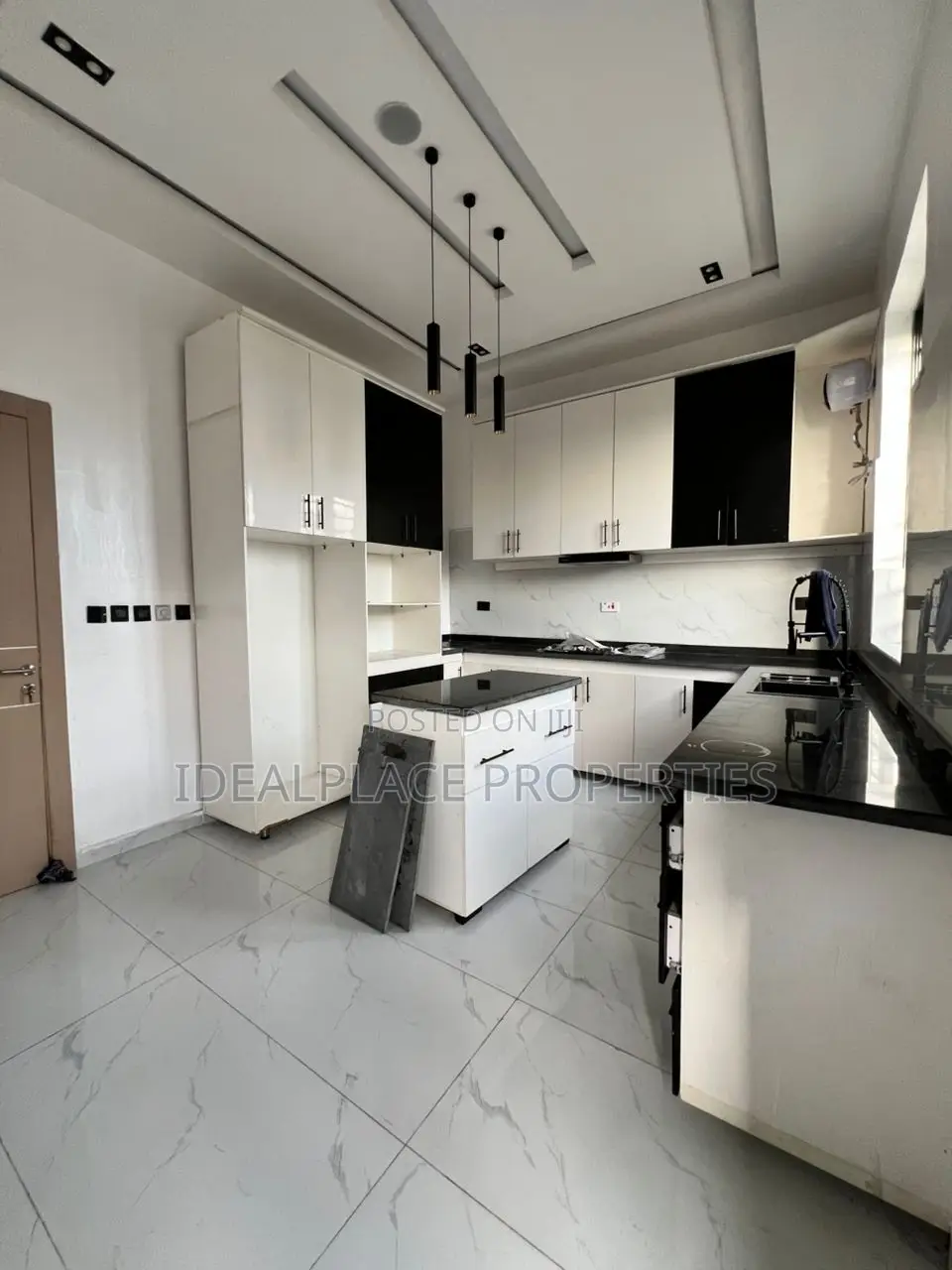 4bdrm Duplex in Ajah for sale