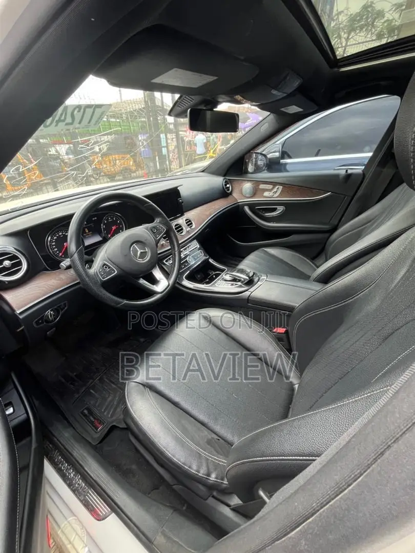 Mercedes-Benz E300 2016 White