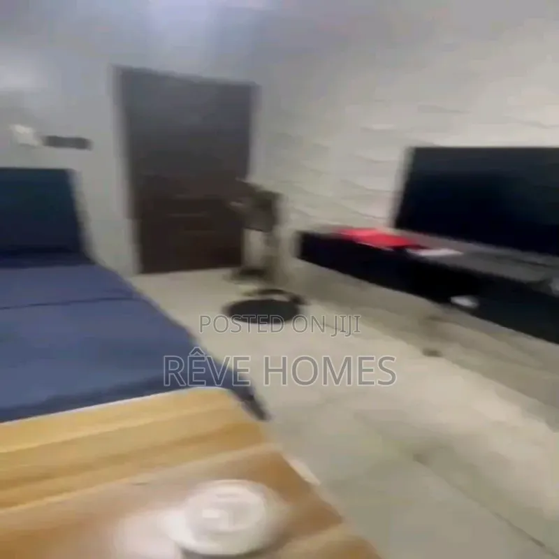 Studio Apartment in Soluyi for rent