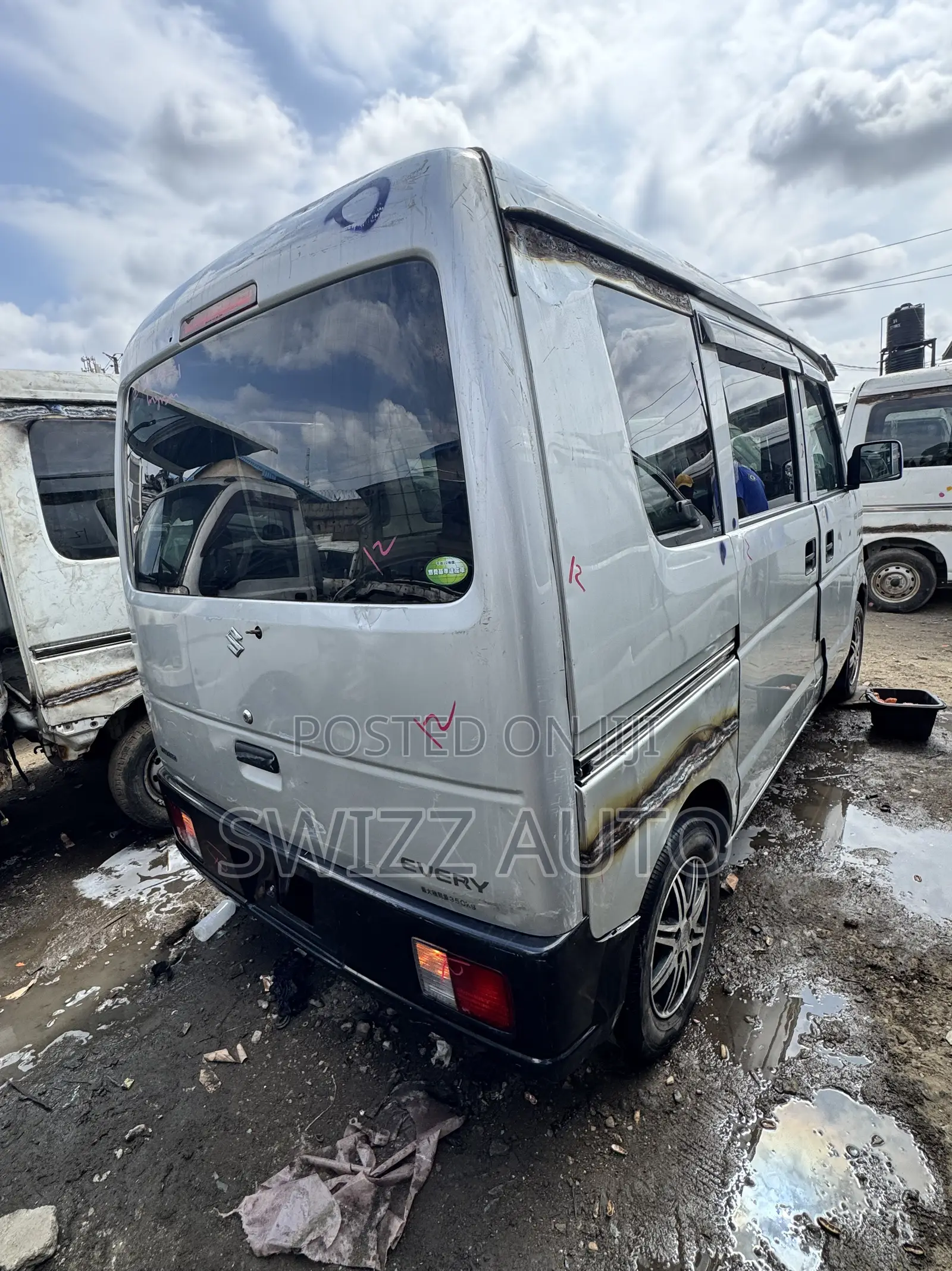 Suzuki Every 2012 Silver