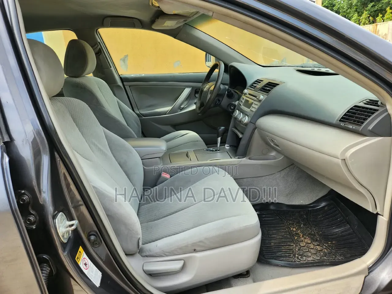 Toyota Camry 2011 Gray