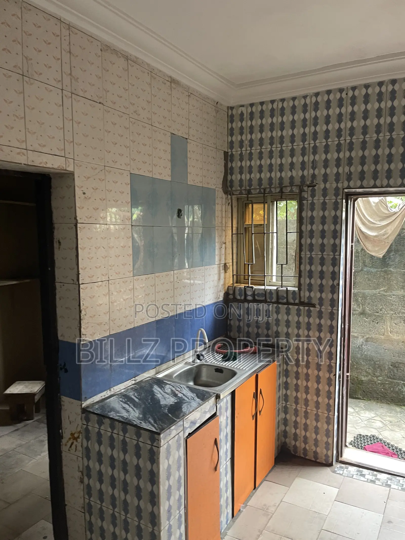 Furnished 3bdrm Apartment in Baale, Abule Egba for rent