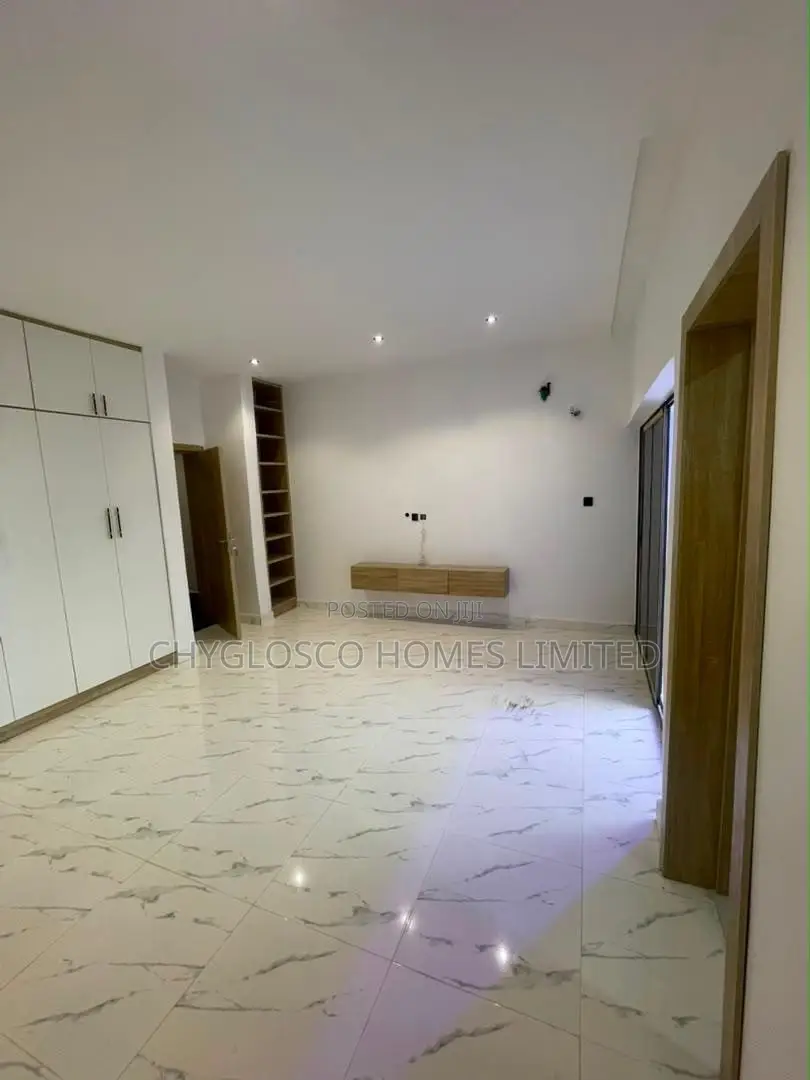 4bdrm Duplex in Galilee Estate, New Layout for sale