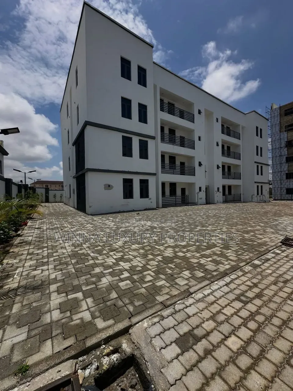 3bdrm Apartment in Mabushi for sale