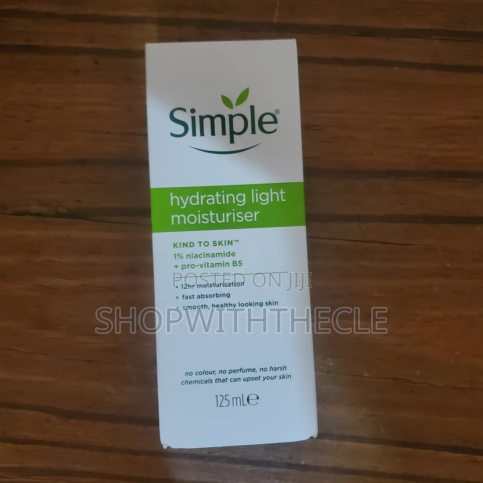 Simple Hydrating Light Moisturizer  125ml