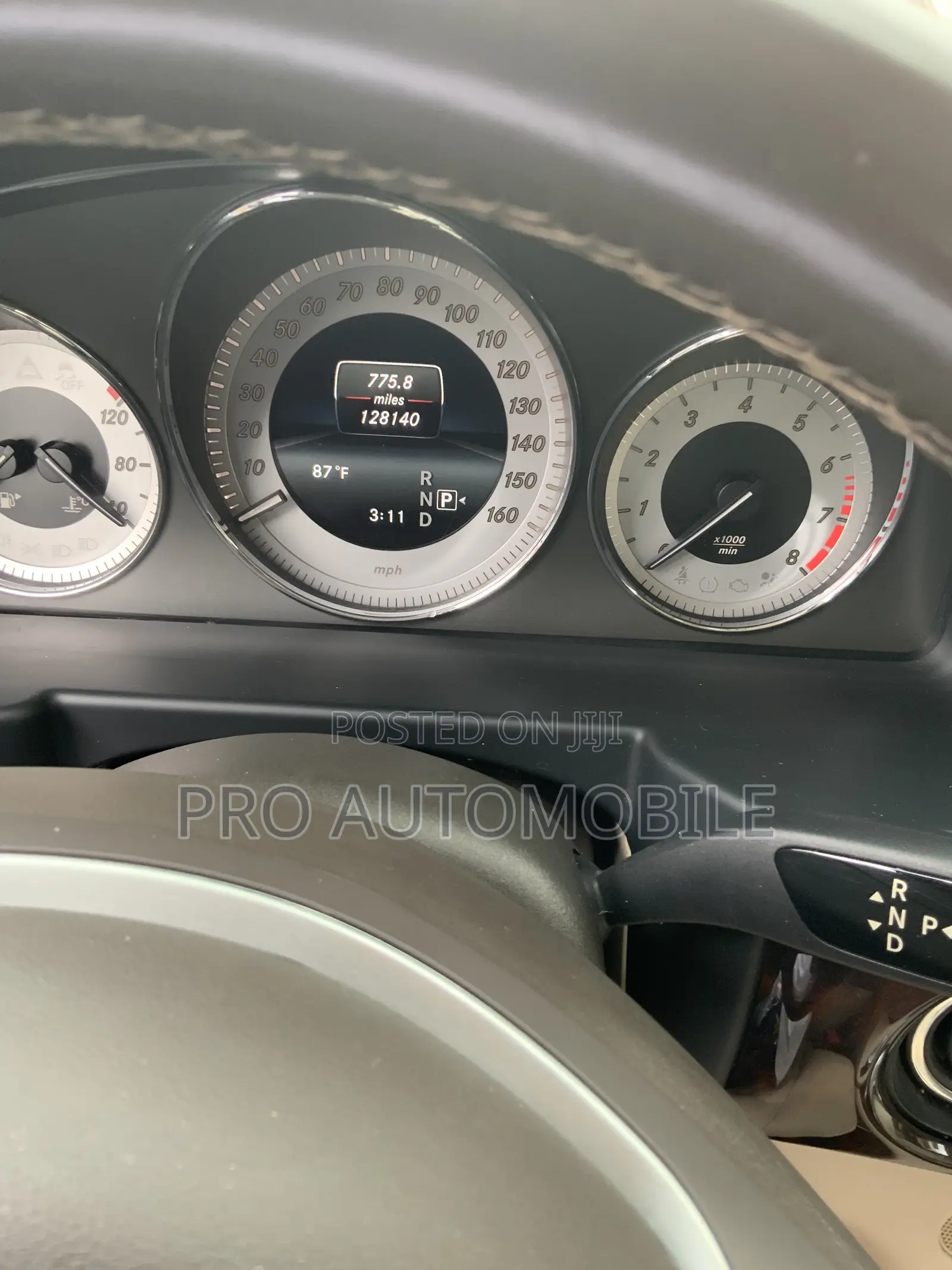 Mercedes-Benz GLK-Class Base GLK 350 4dr 4x2 (3.5L 6cyl 7A) 2015 White
