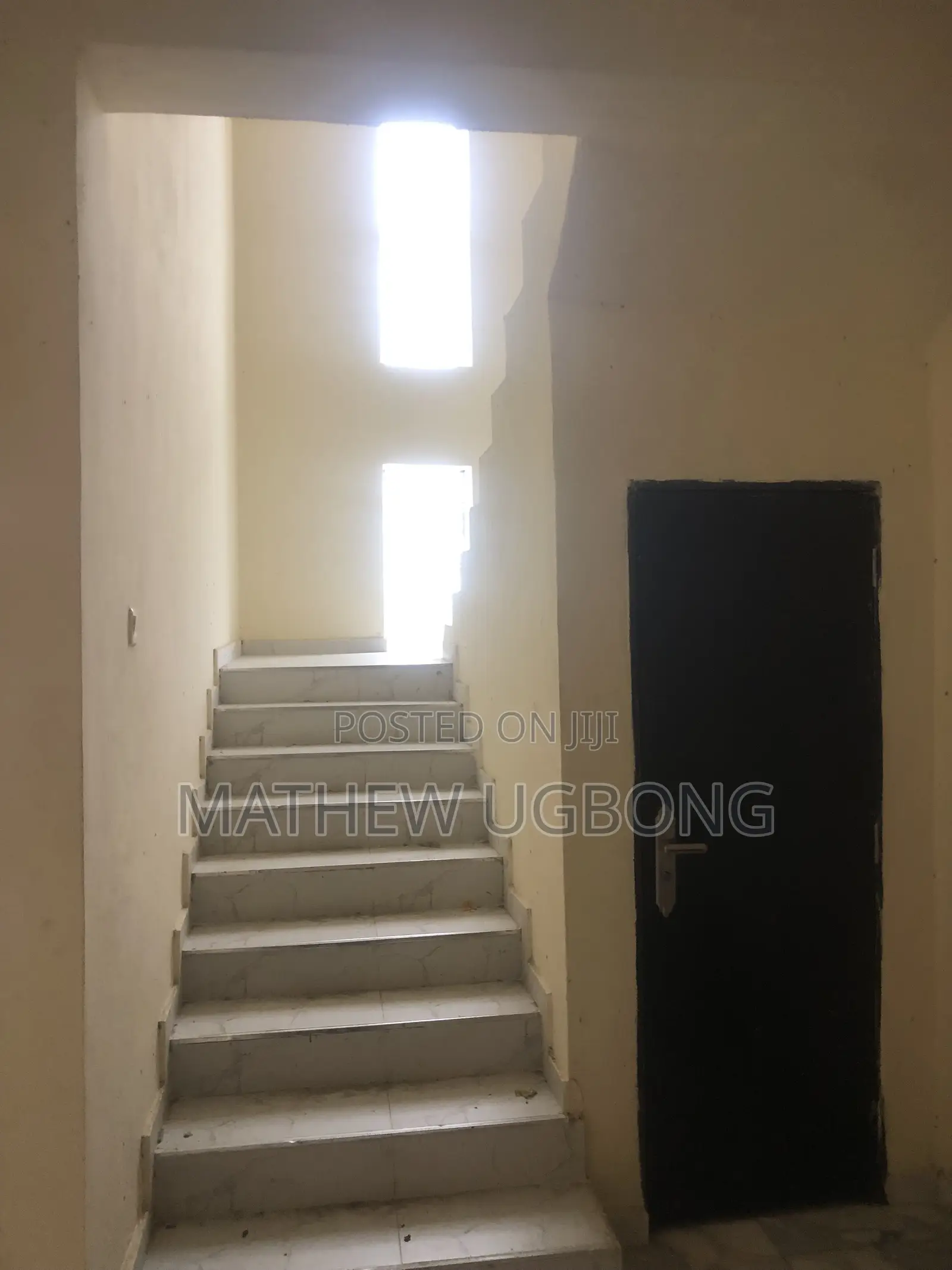 4bdrm Townhouse/Terrace in Oasis, Abijo for sale
