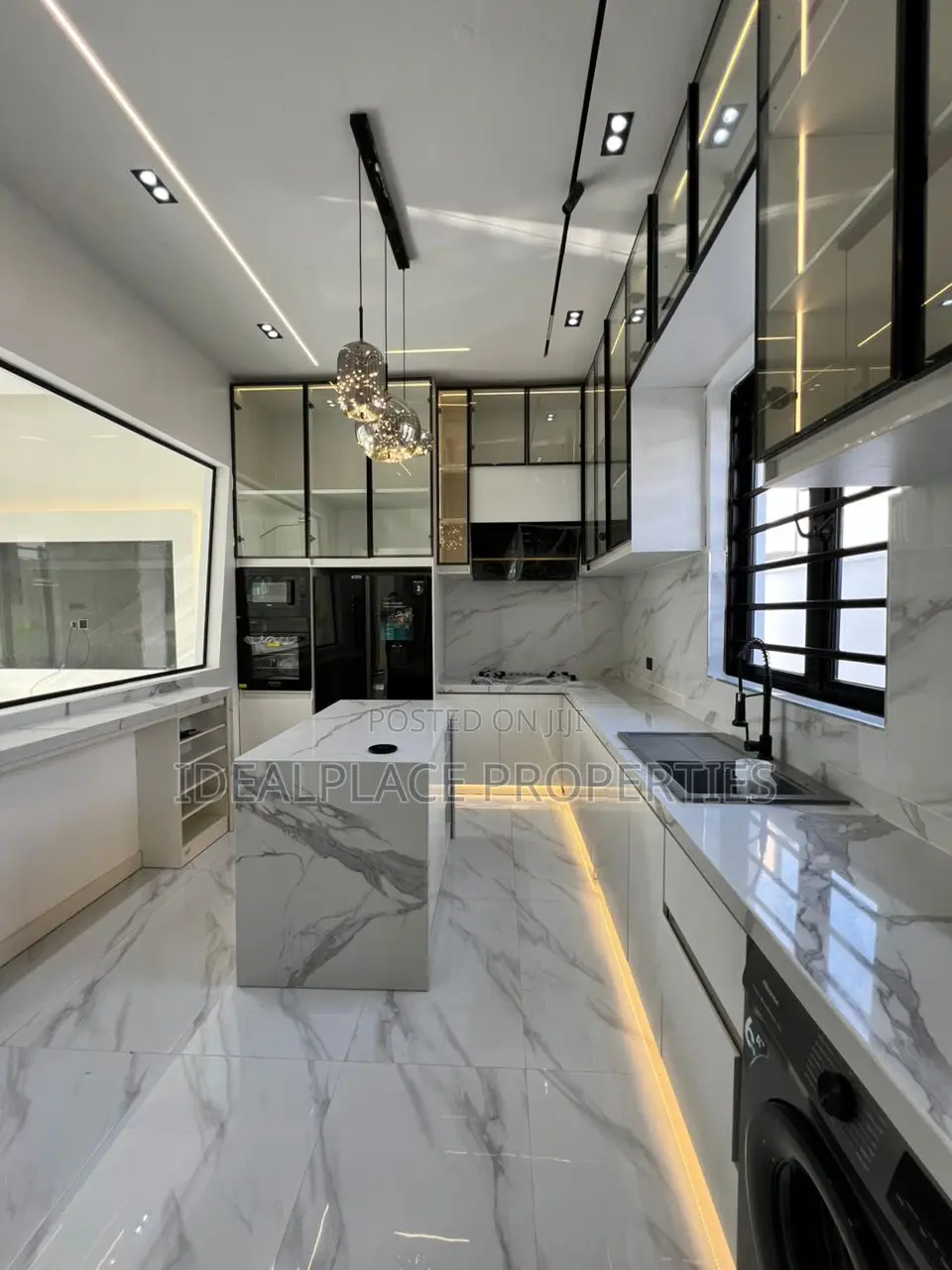 4bdrm Duplex in Ajah for sale