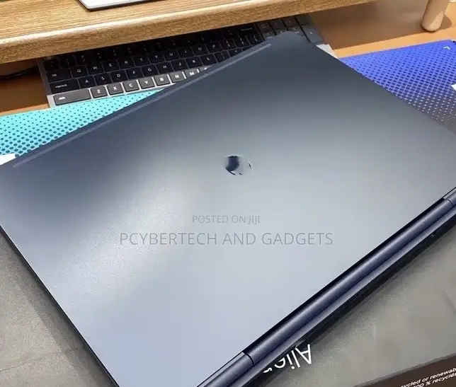 New Laptop Alienware 16 Aurora 16GB Nvidia SSD 1T