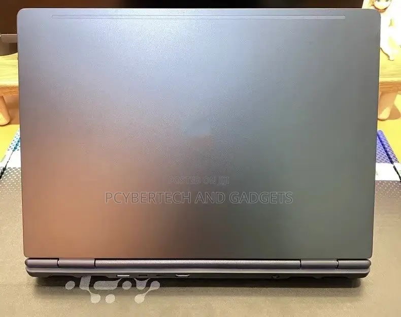 New Laptop Alienware 16 Aurora 16GB Nvidia SSD 1T