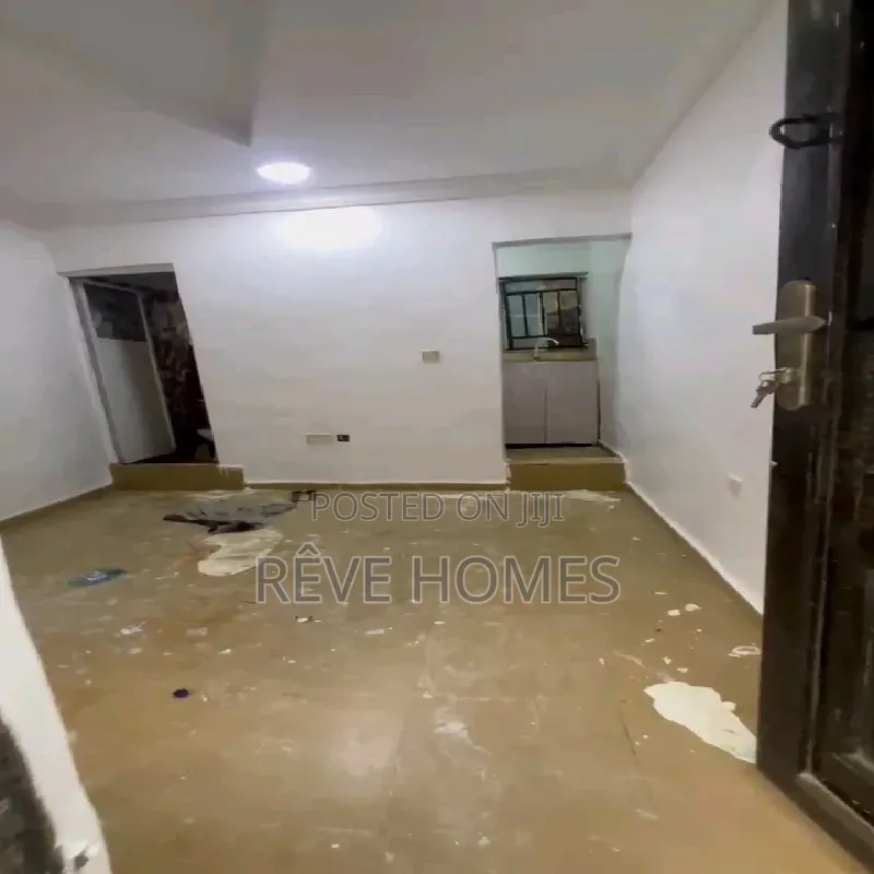 Studio Apartment in Shomolu / Shomolu for rent