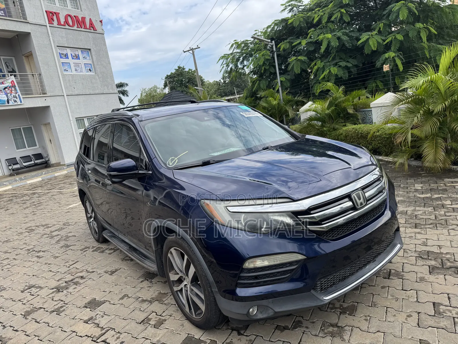 Honda Pilot Touring 4dr SUV 4WD (3.5L 6cyl 9A) 2017 Blue