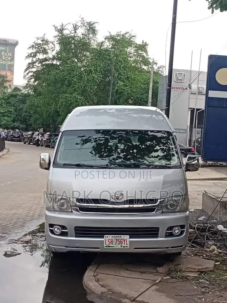 Hiace Bus for Rent