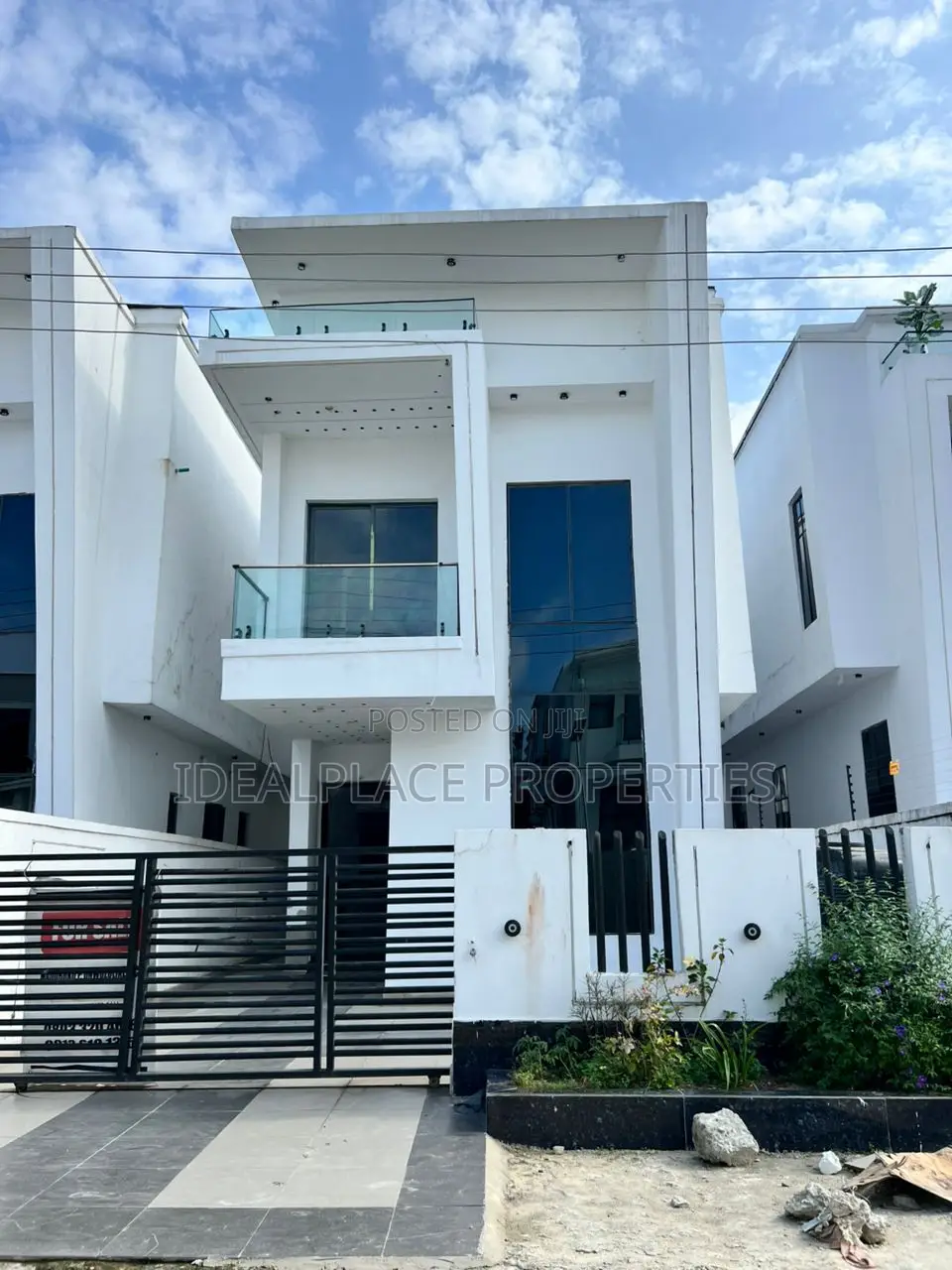 4bdrm Duplex in Ajah for sale