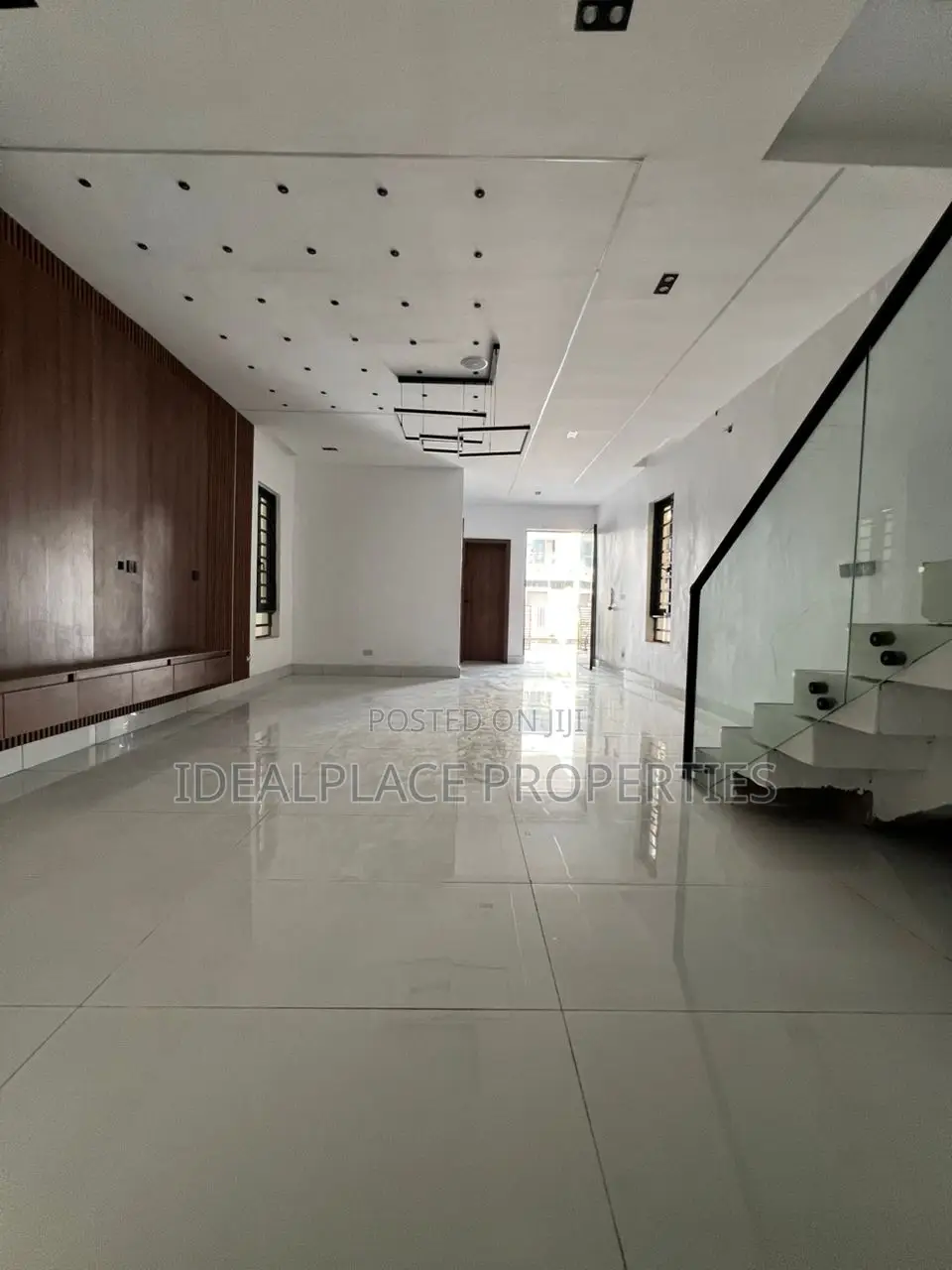 4bdrm Duplex in Ajah for sale