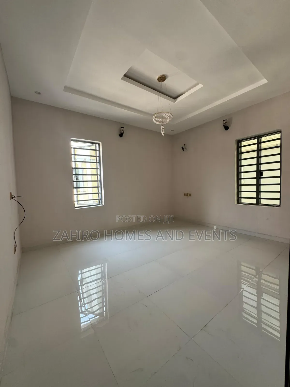 4bdrm Duplex in Carlton Gate Estate,, Basorun for sale