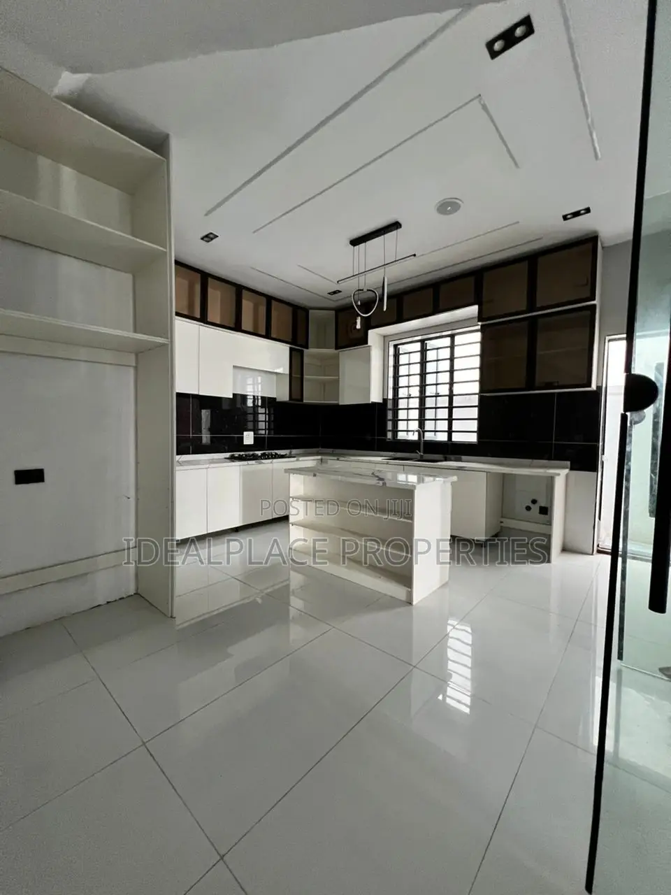 4bdrm Duplex in Ajah for sale