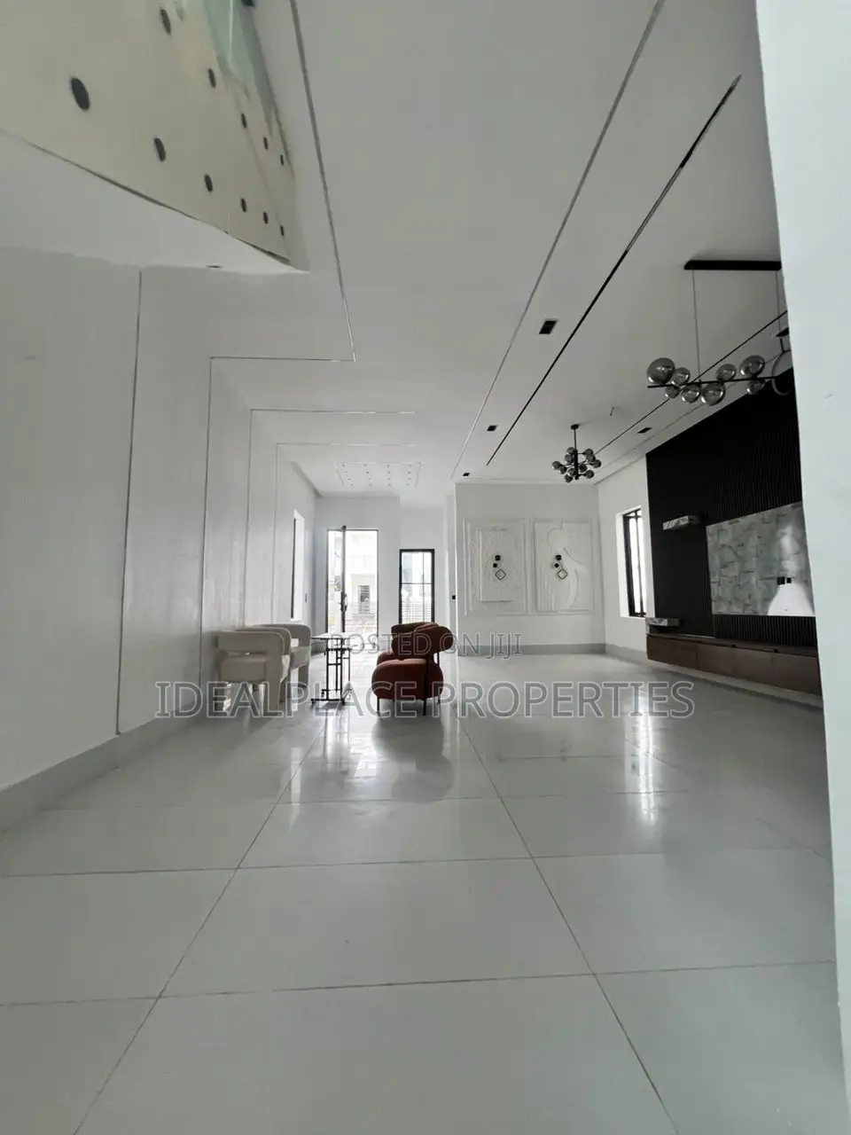 5bdrm Duplex in Ajah for sale