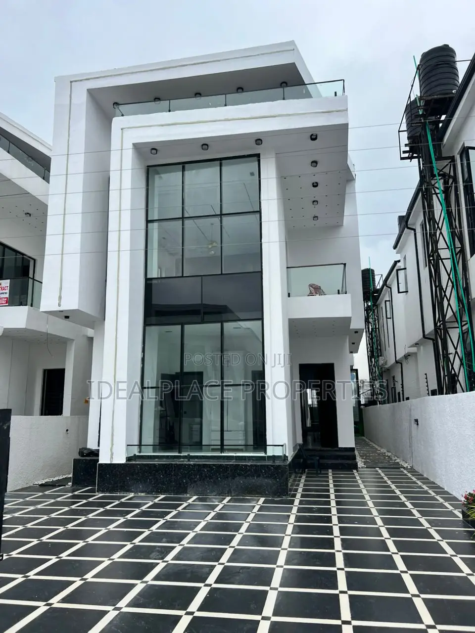5bdrm Duplex in Ajah for sale