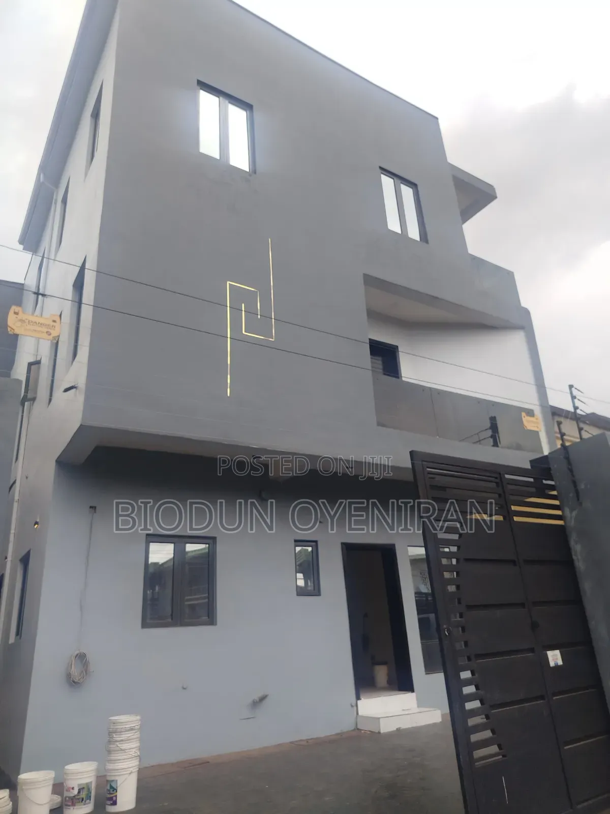 4bdrm Duplex in Ogba GRA for sale