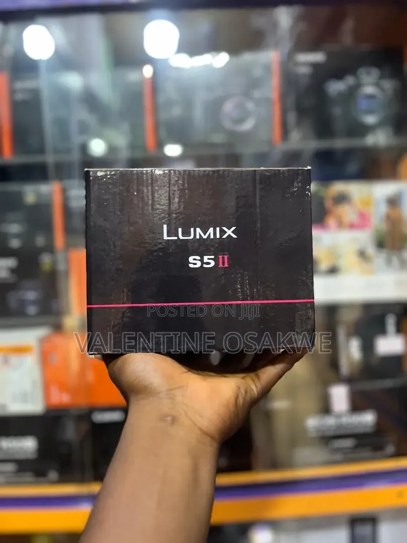Panasonic Lumix S5 Ii  Body