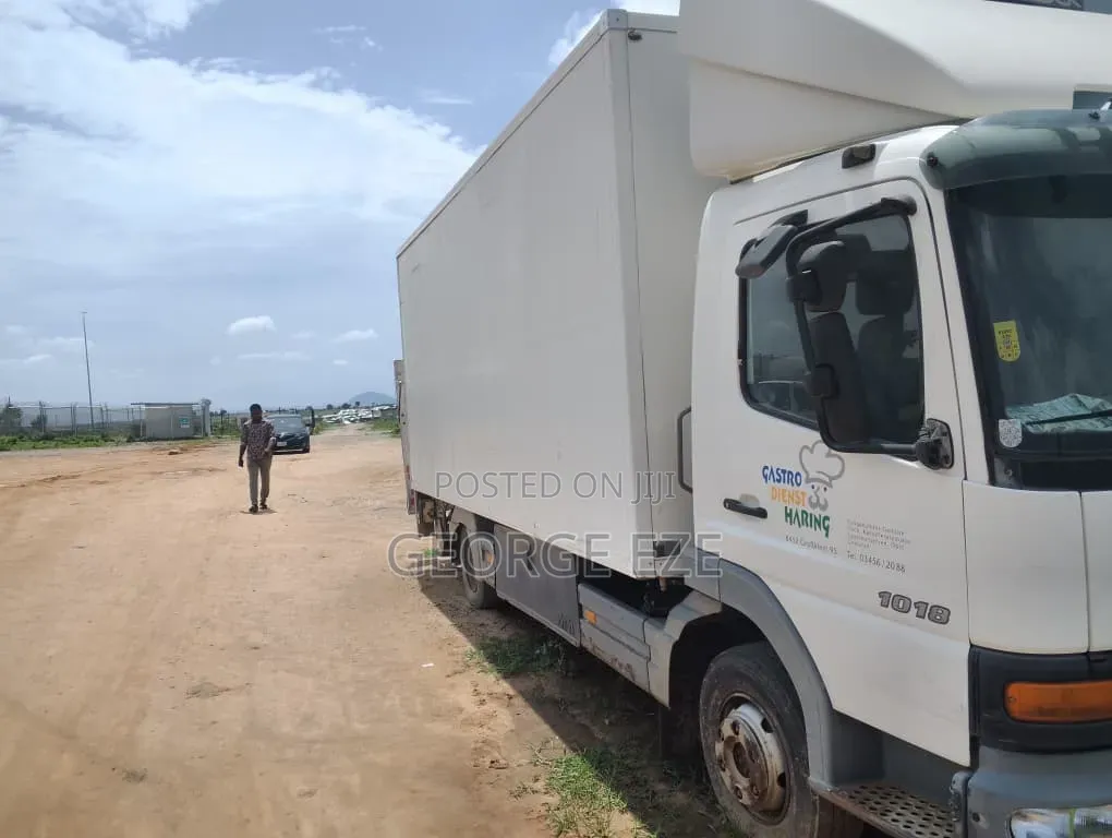 Mercedes Used Truck
