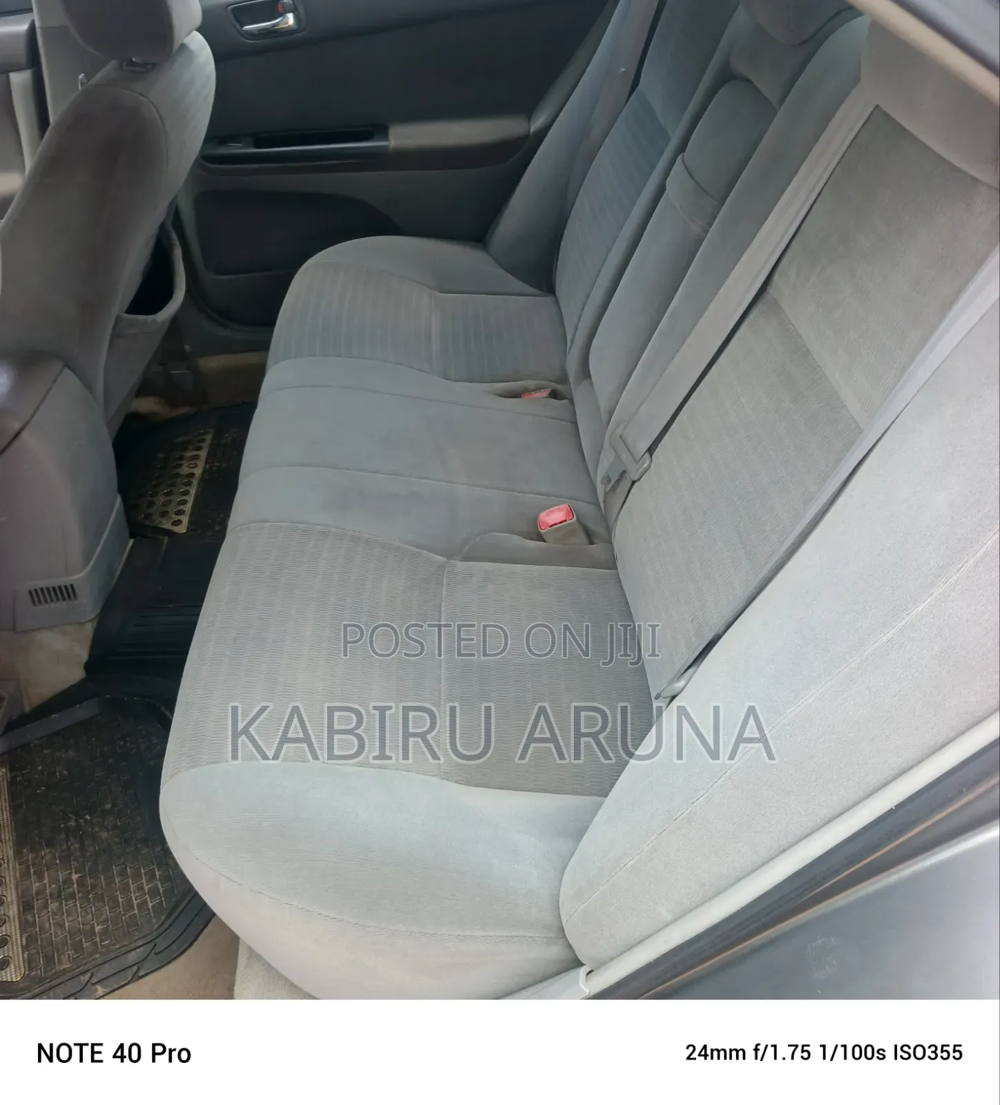 Toyota Camry 2005 Gray