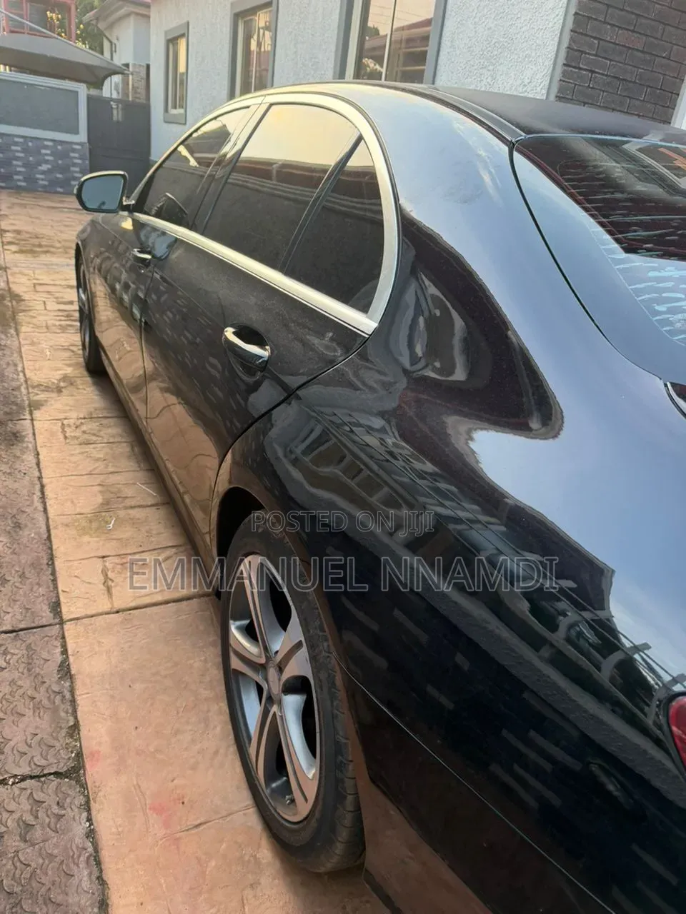 Mercedes-Benz E300 2018 Black