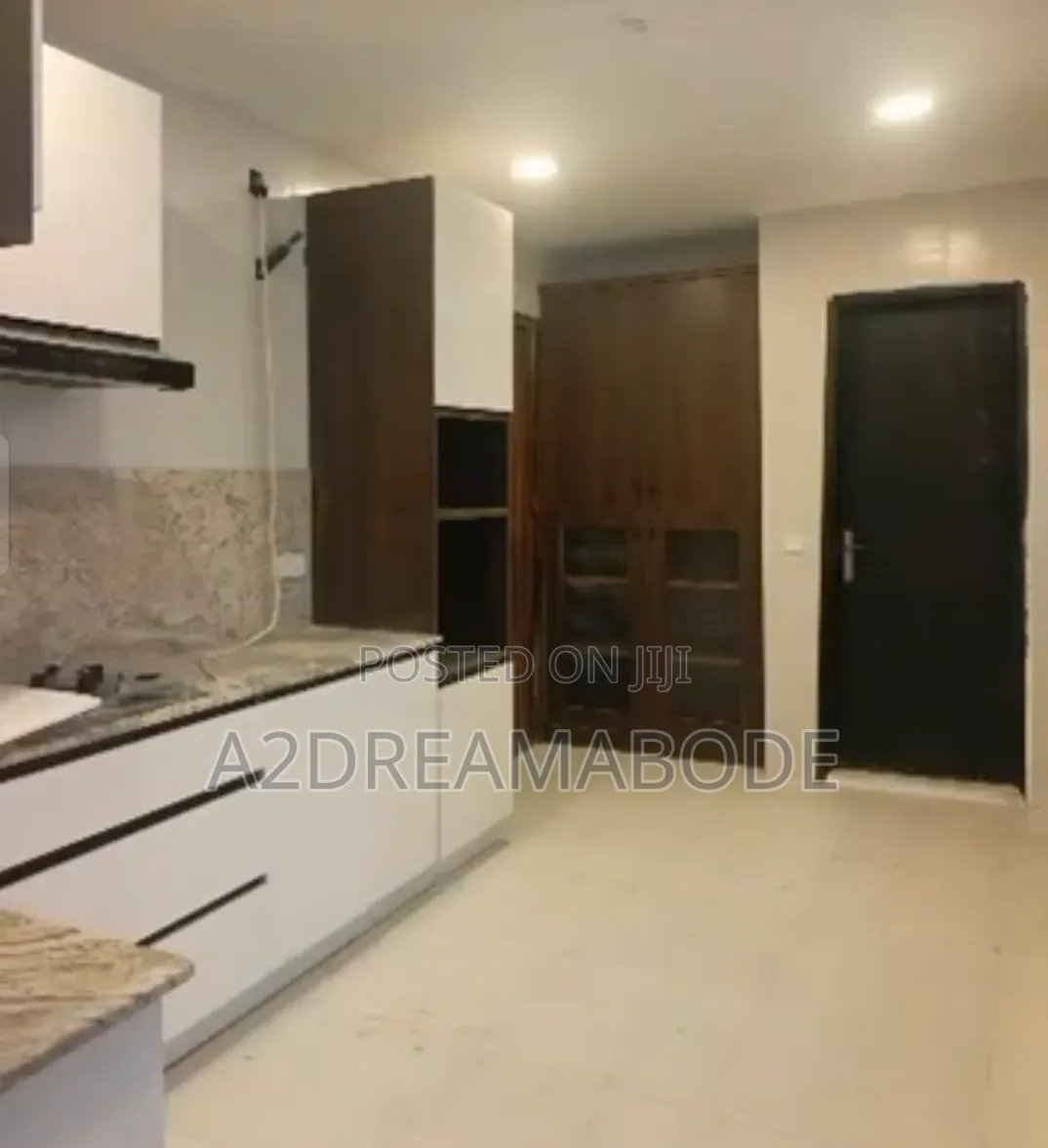 5bdrm Duplex in Lekki, Chevron for rent