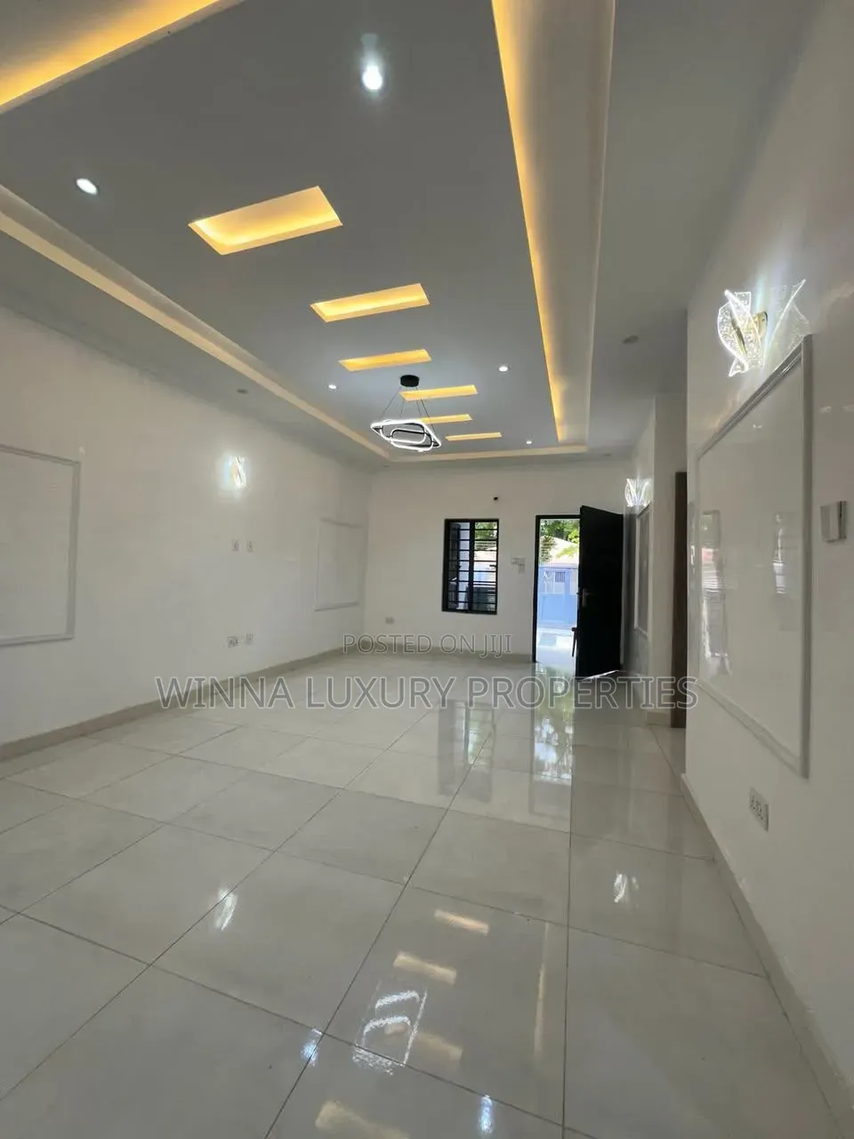 3bdrm Bungalow in Citec Mbora for sale