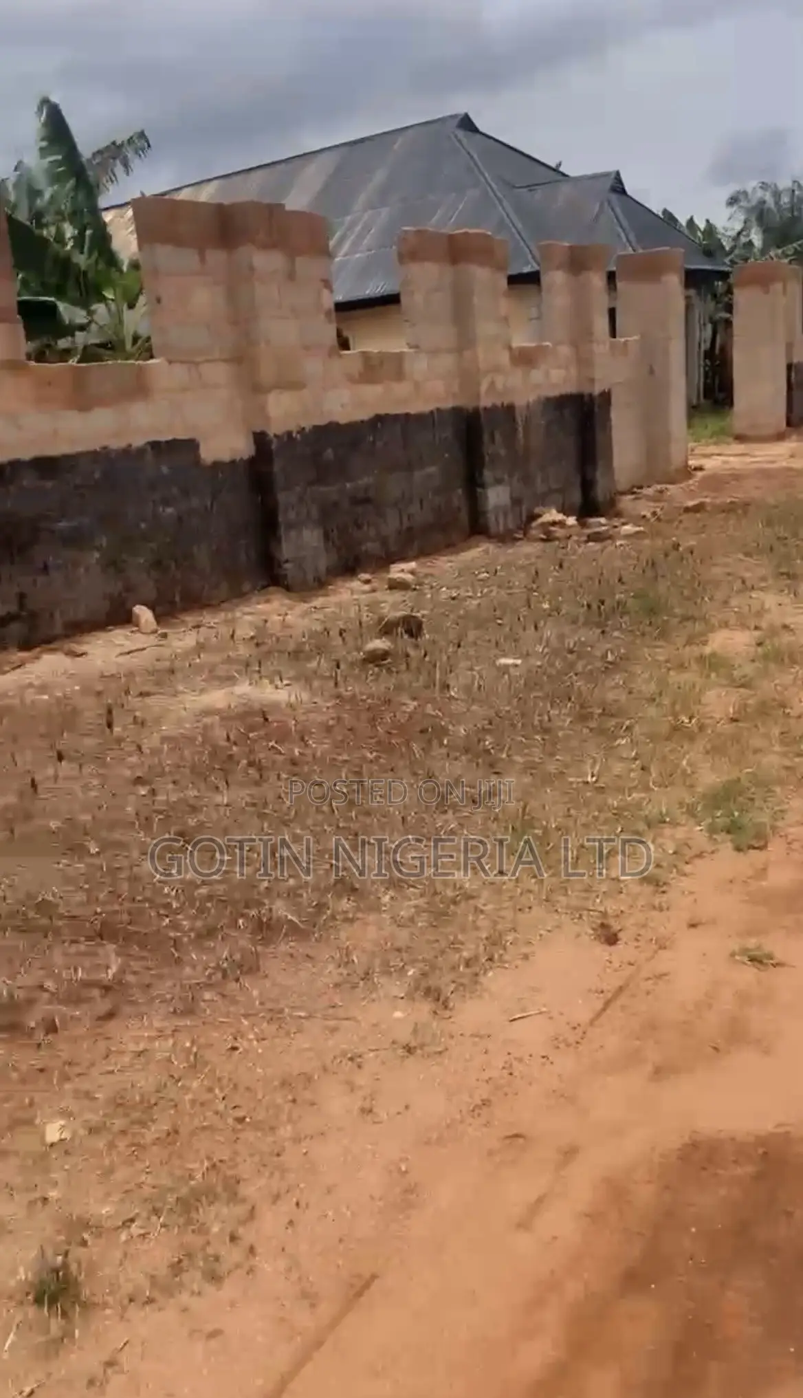 Distress Sale: 100×100ft Land With 3 Trips of Sand, After Ekiadolor