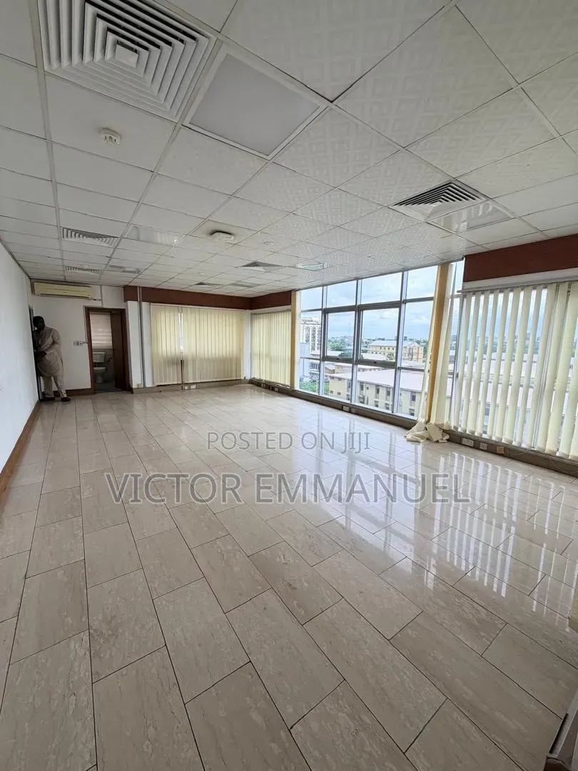 Commercial Building on 5 Floors Available