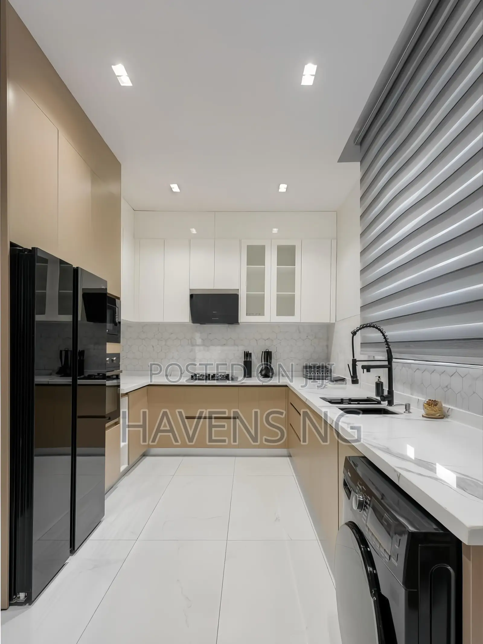 Luxury 2-Bedroom Maisonette